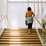 5 consejos para decorar tu oficina con una barandilla de cristal